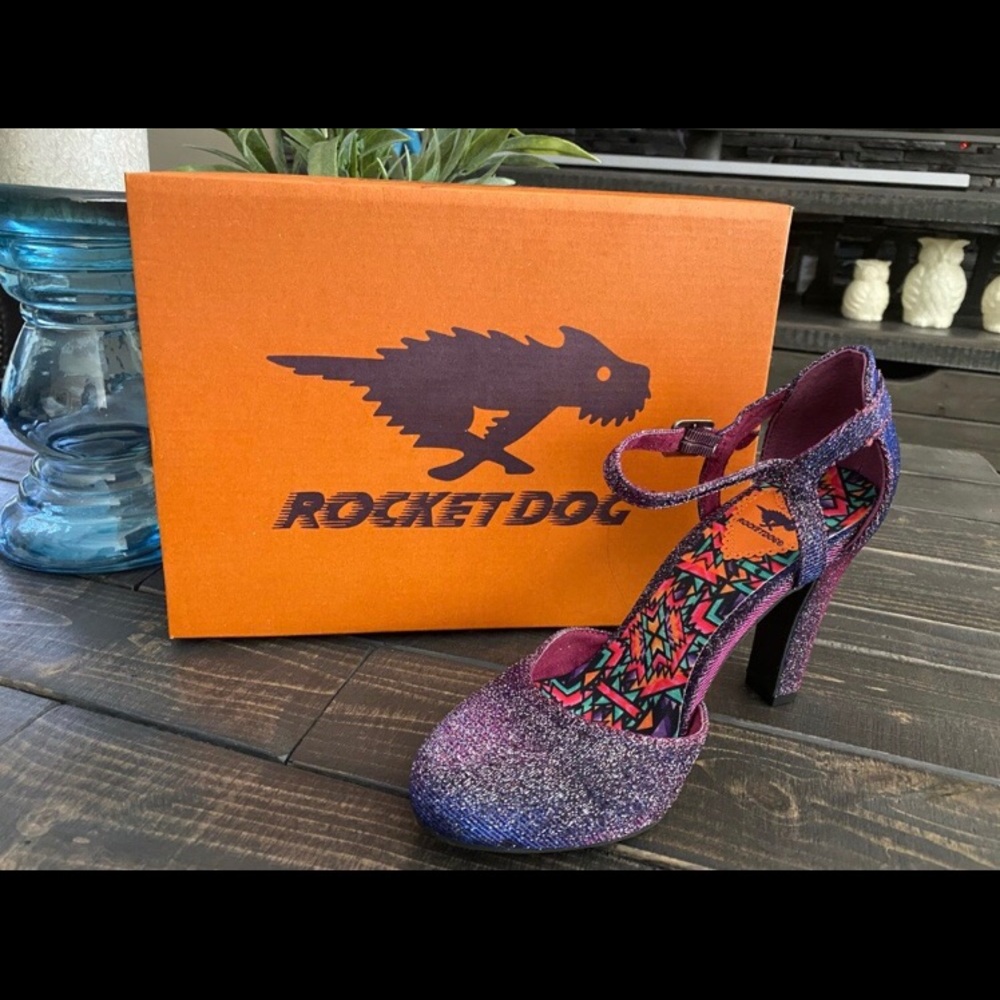 NEW Rocket Dog Purple Ankle Strap Heels